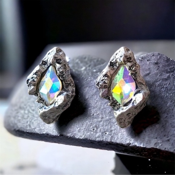 Crystal Stud Earrings Silver - Picture 5 of 16